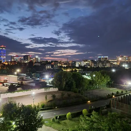 公寓 View In Grand Floreasca